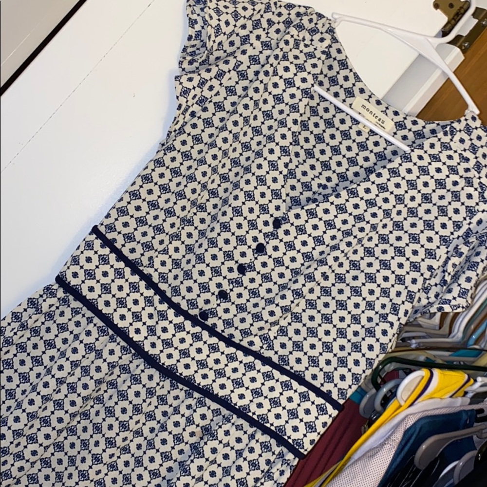 Dress - Picture 2 of 3